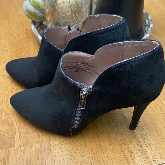 Mossimo black ankle boots - Picture 2 of 7